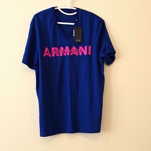 ARMANI EXCHANGE VNECK WOMEN'S TSHIRT SIZE MEDIUM